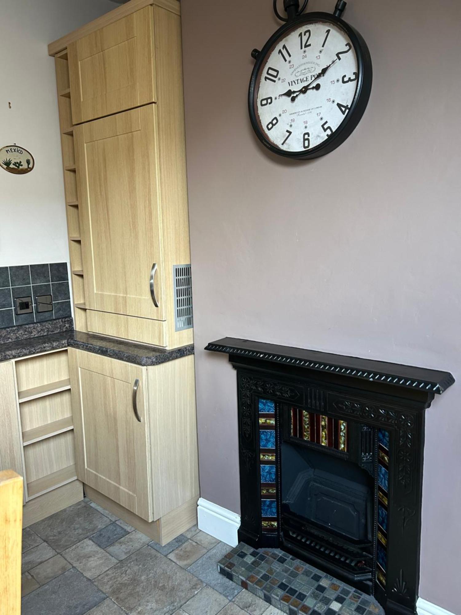 Seaside Rentals Bournemouth - 2Br, Upto 6Ppl, Beach 3 Min Walk, Dogs Ok, Wifi, Park 2 Cars Ngoại thất bức ảnh